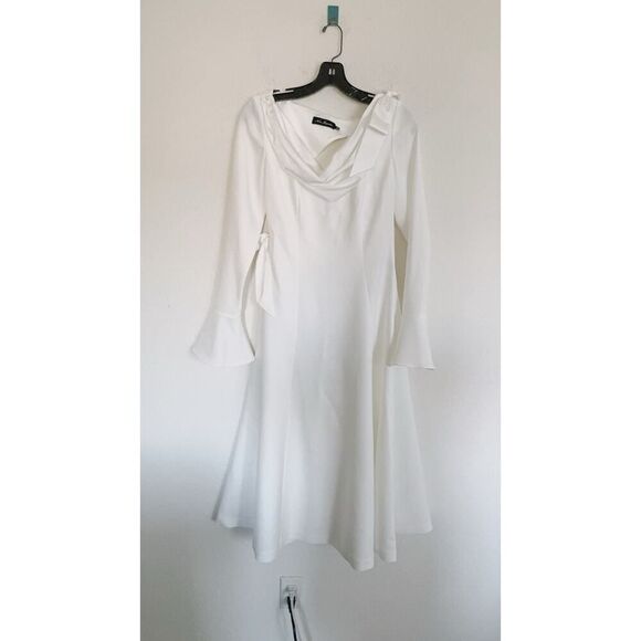 NANA JACQUELINE Giselle Dress (White) M - Picture 8 of 13